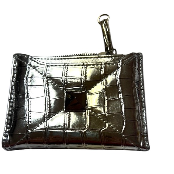 NWT Silver Crocodile-Embossed Women's WALLET - Picture 2 of 6